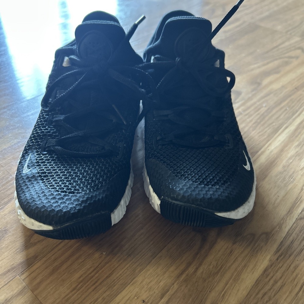 Nike Free Metcon 4 Black White Training Shoes CZ0596-010 Womens 7.5 - Picture 7 of 8